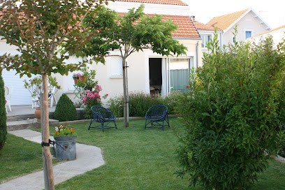 In Paradise Hosts, Chambre d'Hôtes à Fouras