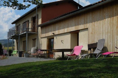 Gîte des 2 chênes, Maison d'Hôtes à Bessenay