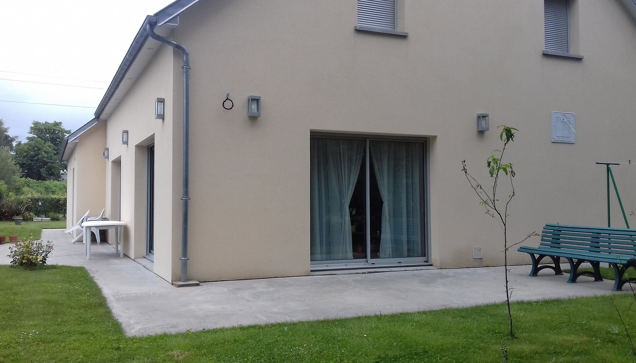 Le Clos Spinoza, Maison d'Hôtes à Saint-Planchers