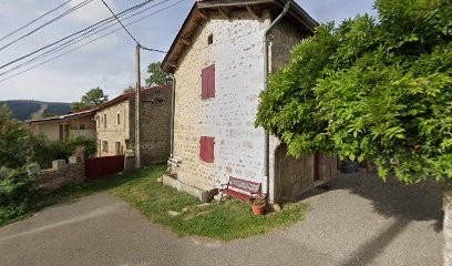 Gite La Fenière, Chambre d'Hôtes à Chalmazel-Jeansagnière