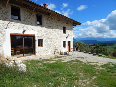 Les Bellevues 85€, Maison d'Hôtes à Moye