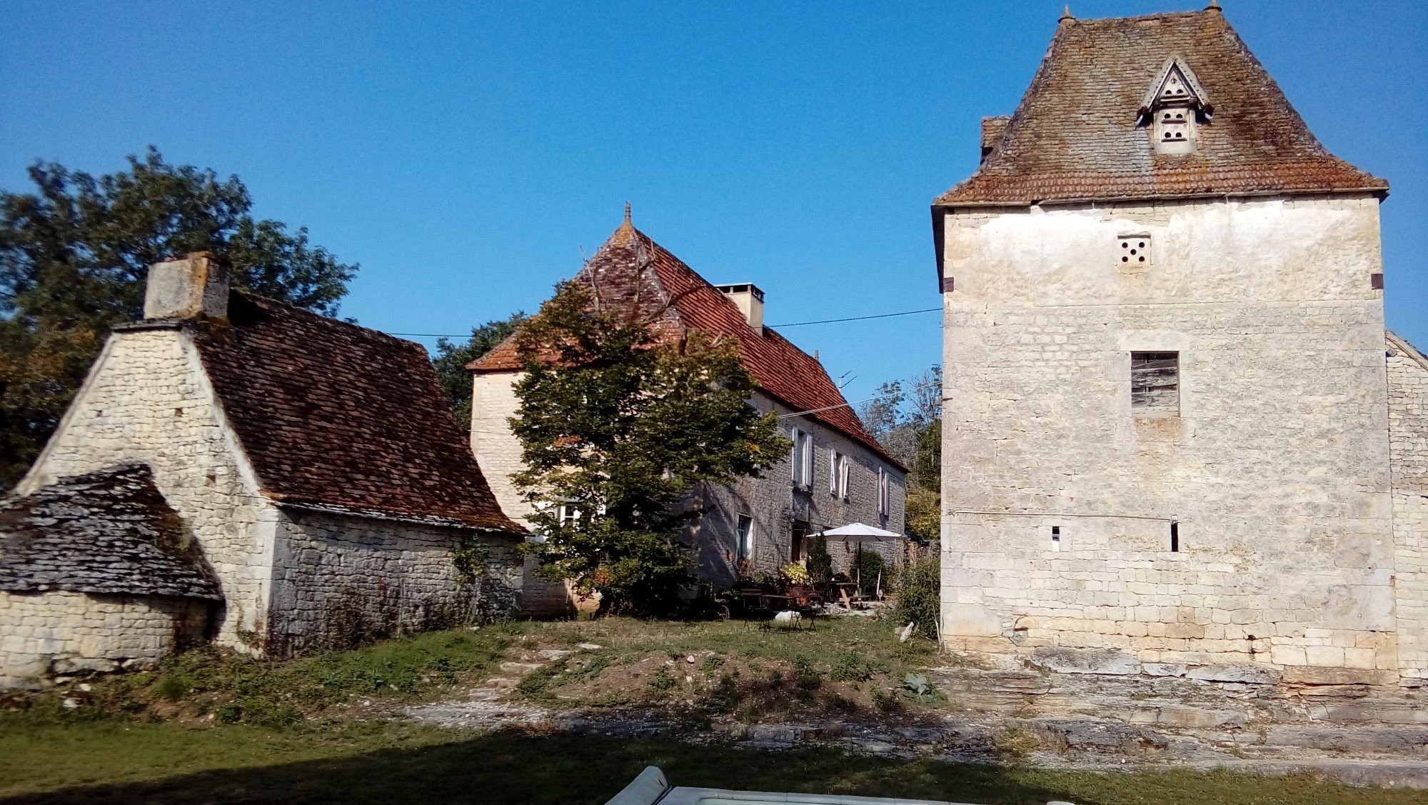 La ferme de Roquedure, Chambre d'Hôtes à Montfaucon
