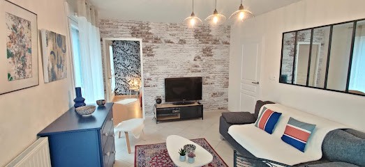 Le Mans-Art (T2 Tout équipé Pour 4, 50m², Grande Terrasse, Wifi), Location de Vacances à Dijon