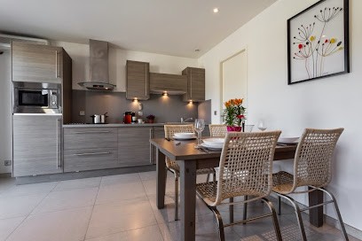 Appart Azur, Location de Vacances à Saint-Laurent-du-Var