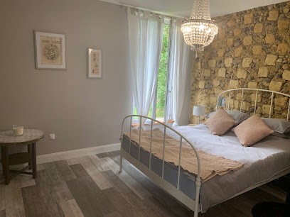 Maison D'Arachides, Location de Vacances à Saint-Michel