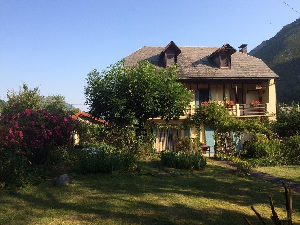 Maison Lacoste, Chambre d'Hôtes à Campan