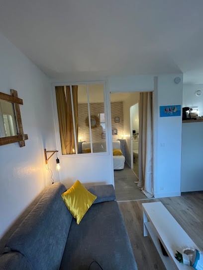 Studio la crevette, Location de Vacances à Merville-Franceville-Plage