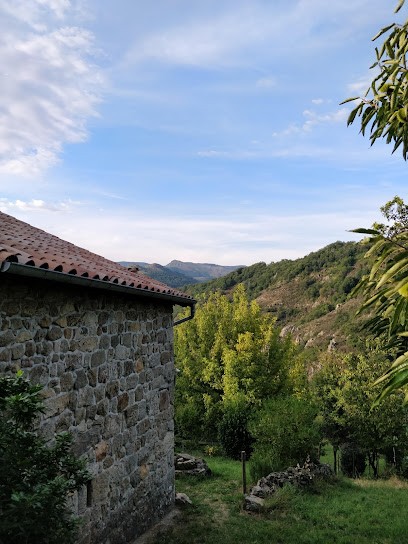 Chambres d'hôte et Gîte du Fau, Chambre d'Hôtes à Asperjoc