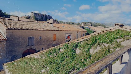 Le Patio Des Cigales B&B, Chambre d'Hôtes à Roquefort-des-Corbières