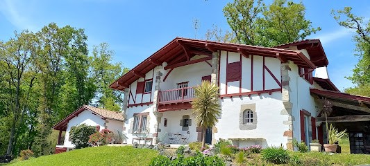 Villa Xaran Erdian, Maison d'Hôtes à Espelette