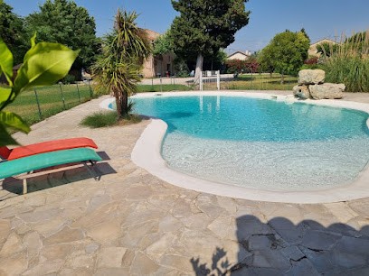 Au Mas Des 3 Cigales, Location de Vacances à Châteaurenard