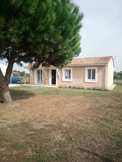 Le Pin Franc, Location de Vacances à Valeyrac