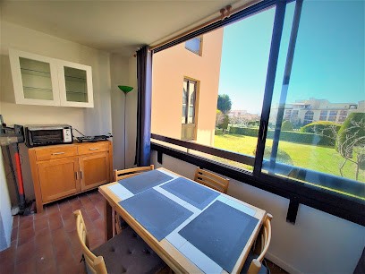 Appart 4/6 Personnes Avec Piscine Dans La Résidence, Location de Vacances à Six-Fours-les-Plages