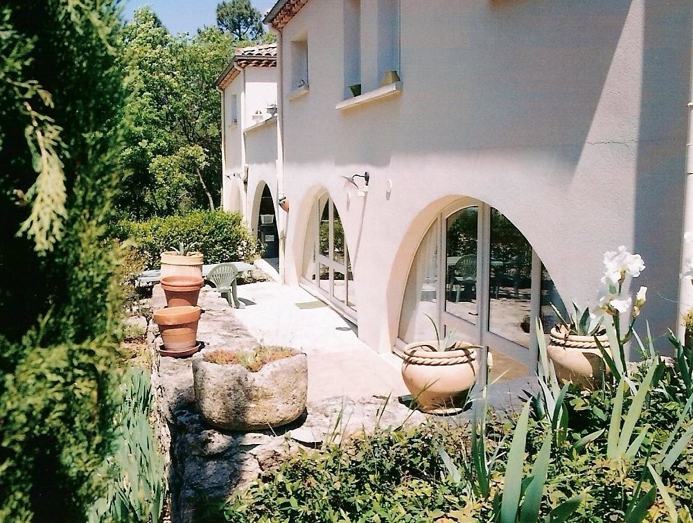 Cottages Du Planas, Chambre d'Hôtes à Ailhon
