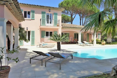 Villa La Pinede, Location de Vacances à Grimaud