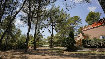 Bois Romay, Location de Vacances à La Bastide-des-Jourdans