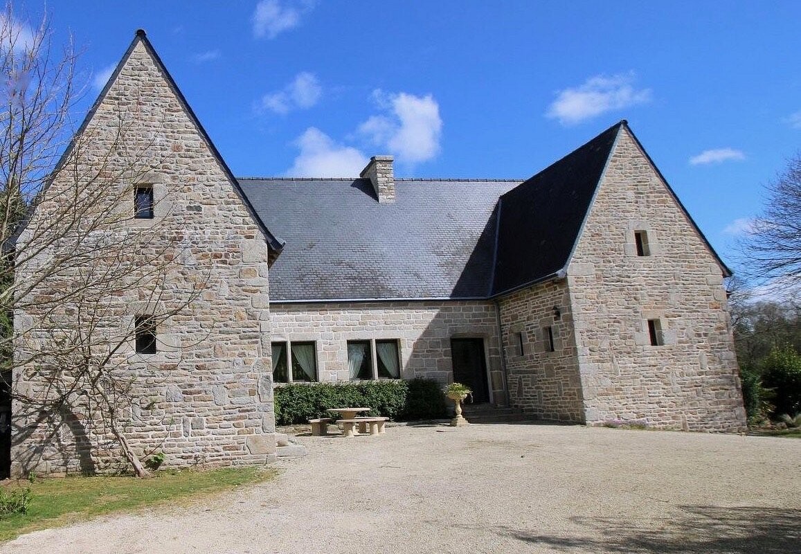 Chambres d’hôtes Domaine de Montloue, Chambre d'Hôtes à Mellac
