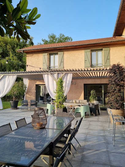 La Romanetière | Chambre & table d'hôtes, Maison d'Hôtes à Saint-Quentin-sur-Isère