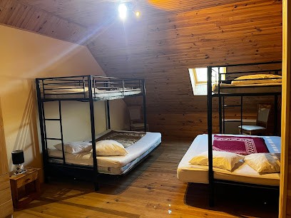 Gite à La Ferme Au Coeur De L'Auvergne, Maison d'Hôtes à Saint-Hippolyte