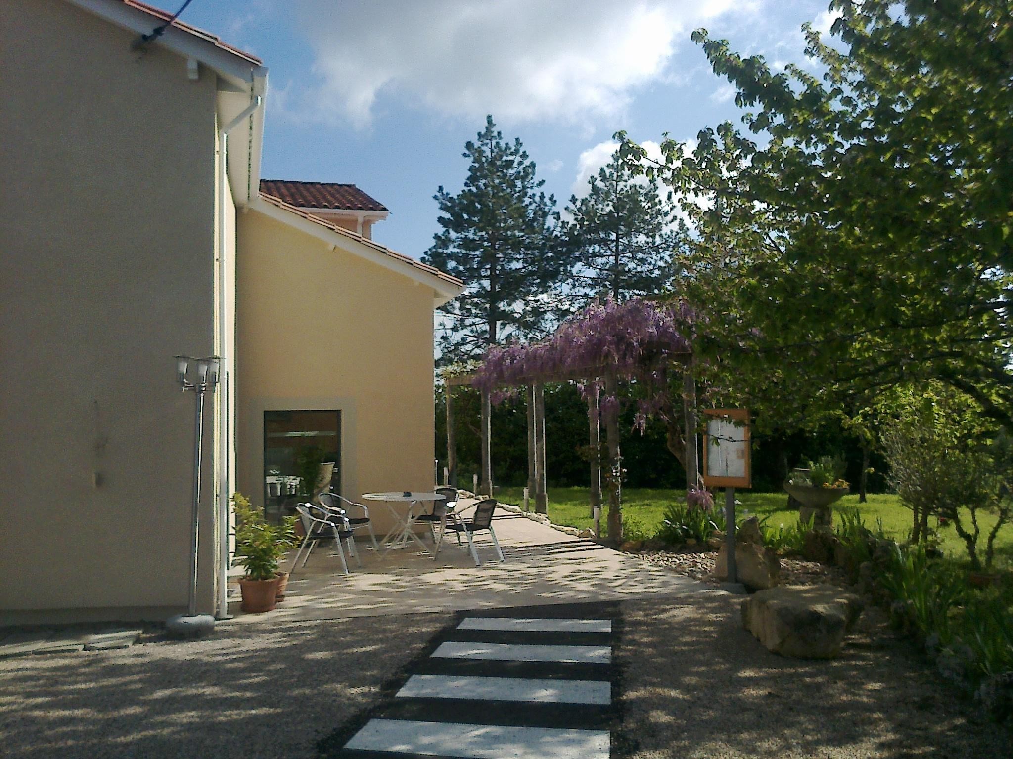 La Pierre Blanche / Table et Chambres d'Hôtes, Chambre d'Hôtes à La Sauvetat-sur-Lède