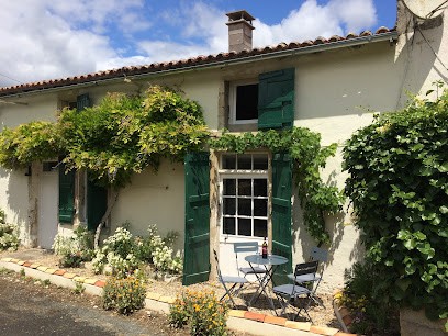 La Maison Glycine, Location de Vacances à La Villedieu