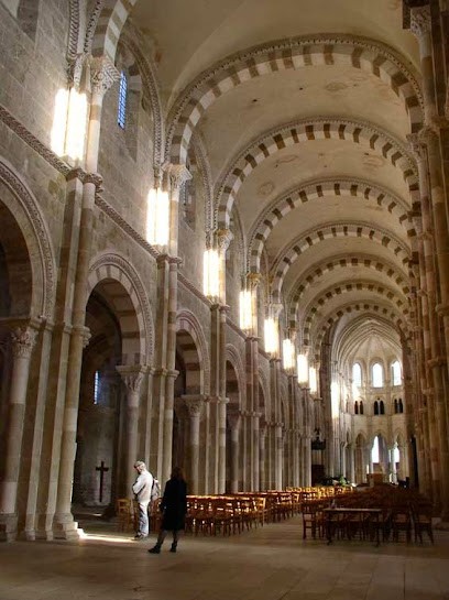 A l'Atelier : Chambres d'hôtes à Vézelay, Chambre d'Hôtes à Vézelay