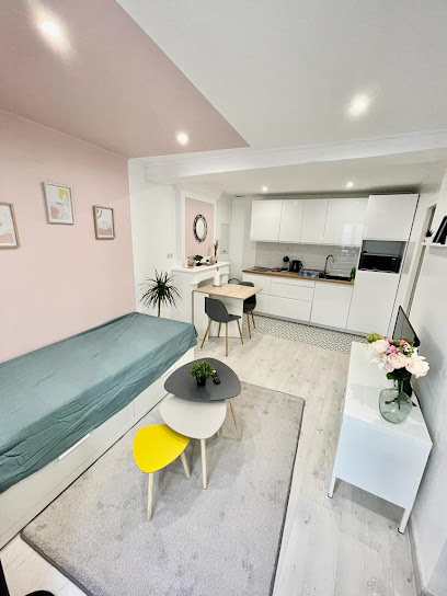 Le Studio Perché - Location D'appartement À Saintes, Location De Vacances à Saintes