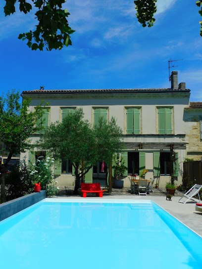 Gatto Verde, Chambre d'Hôtes à Eysines