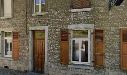 Gîte La Jonquière, Location de Vacances à Hierges
