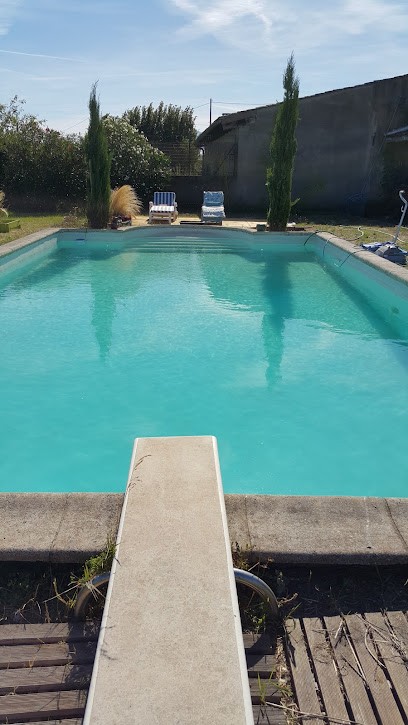 Le Manoir de Moulinsard, Maison d'Hôtes à Châteauneuf-sur-Isère