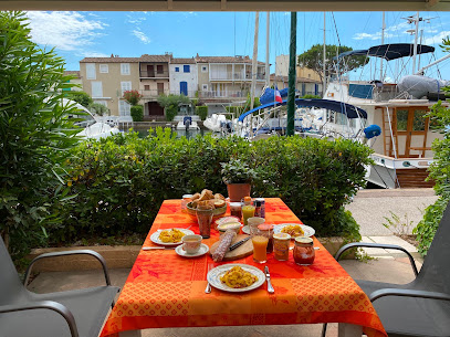 Fernandez Holidays, Location De Vacances à Grimaud