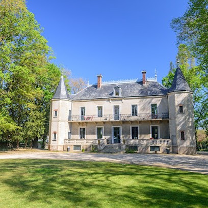 Maison d'hôtes du Château de la Villeneuve, Chambre d'Hôtes à Saint-Marcel