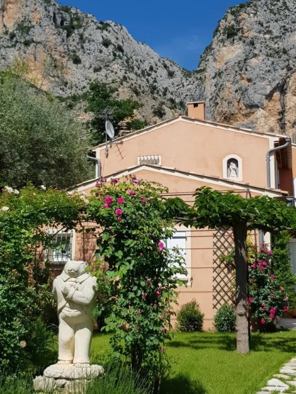 Bed and Breakfast Les Oliviers, Chambre d'Hôtes à Moustiers-Sainte-Marie