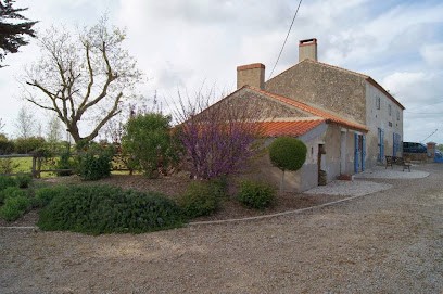 Gîte du Petit Bois - Holiday Home, Location de Vacances à L'Aiguillon-sur-Vie