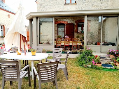 GÎTE DE LA CALÈCHE - COURCELLES - LOIRET, Location de Vacances à Ascoux