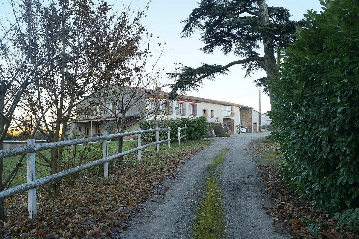 Domaine en castanet, Chambre d'Hôtes à Caraman