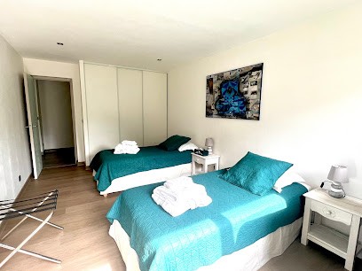 Les Lodges De Sandrine Les Sources, Location de Vacances à Salins-Fontaine