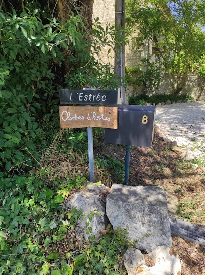 Chambre d'hotes de l'estree, Chambre d'Hôtes à Lésigny