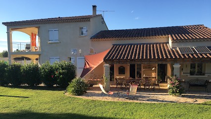 Maison Blum - Urlaub in der Provence, Chambre d'Hôtes à Saint-Laurent-des-Arbres