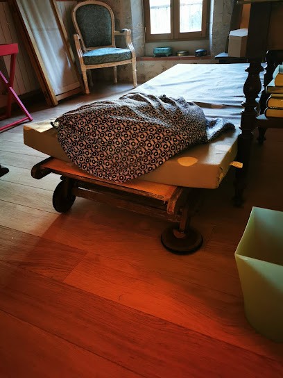 une fermette climatisée en pleine nature, Chambre d'Hôtes à Moirax