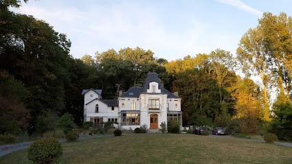 Chateau d'Azzilemont, Chambre d'Hôtes à Saint-Amand-les-Eaux