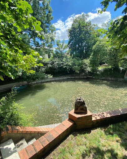La Cabane de Troyes, Chambre d'Hôtes à Troyes