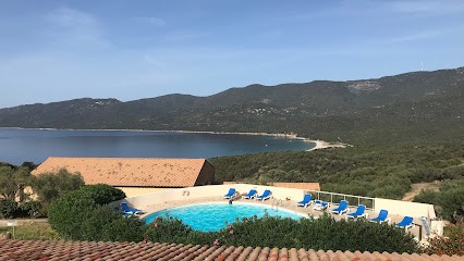 APPT 141 Vue Magnifique, Location de Vacances à Serra-di-Ferro