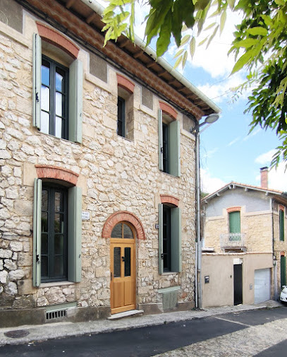 Studio Aux Arceaux, Sur Jardin, Dans Maison 1900, Location De Vacances à Montpellier