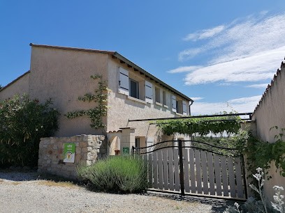 La Cayrade - gîte maison de vacances, Location de Vacances à Uzer