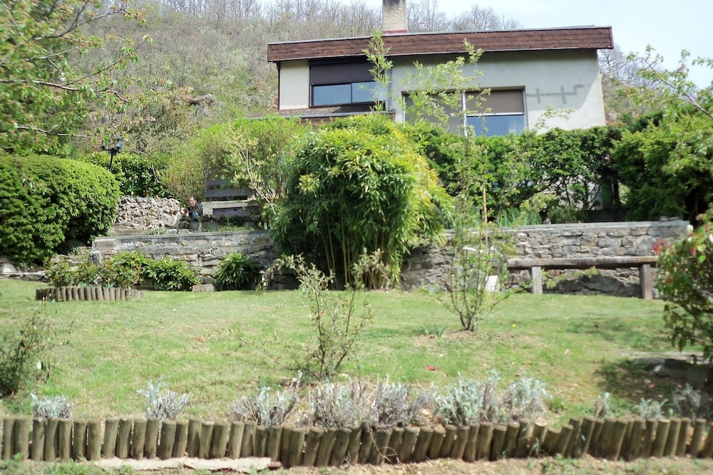 Les Egalieres, Maison d'Hôtes à Paulhe