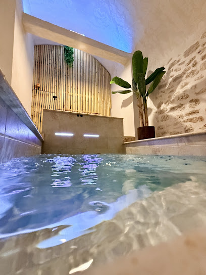 Privateloveroom83, Location De Vacances à Saint-Maximin-la-Sainte-Baume