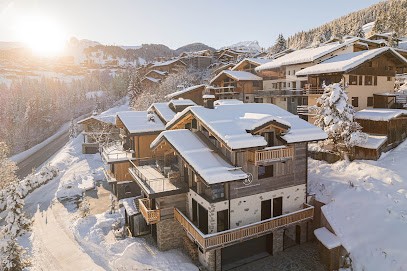 Chalets Kandahar, Location de Vacances à Courchevel