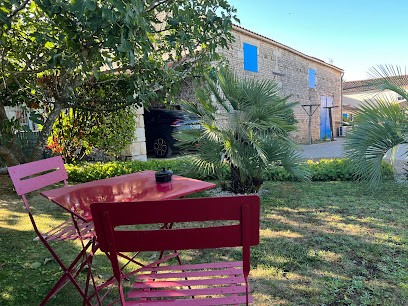 Chambres D'hôtes Chez Jacques, Chambre d'Hôtes à Saint-Martin-de-Fraigneau