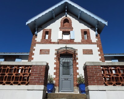 Villa Madura, Chambre d'Hôtes à Saint-Michel-Chef-Chef